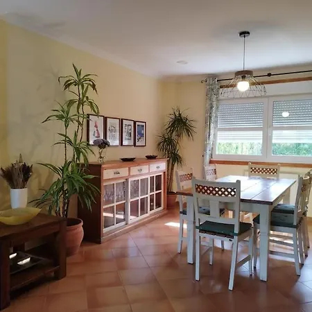 Casa De Lois A Un Paso De Vigo, Baiona, Playa América Y Portugal *