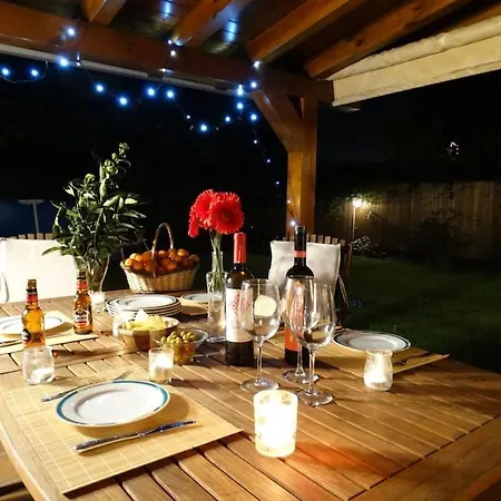 Casa De Lois A Un Paso De Vigo, Baiona, Playa America Y Portugal *